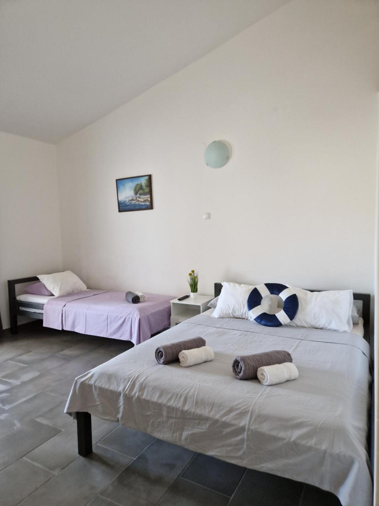 Aurelia Apartments, Vir Eksteriør bilde